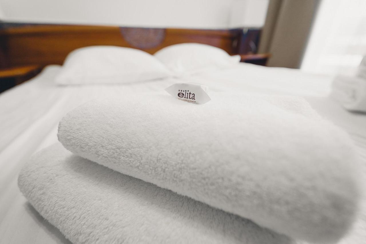 Elita Hotel & Restauracja Iwonicz-Zdrój 外观 照片