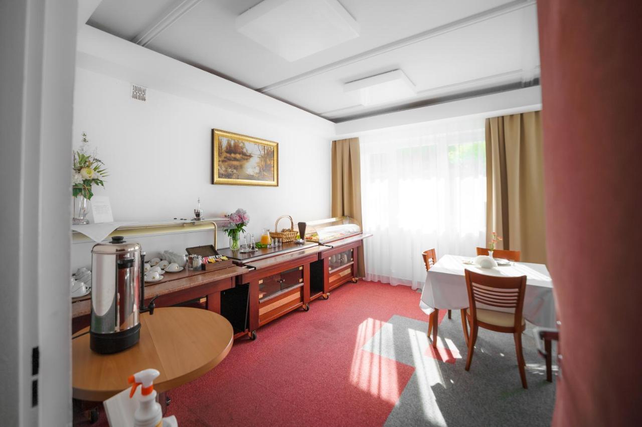 Elita Hotel & Restauracja Iwonicz-Zdrój 外观 照片
